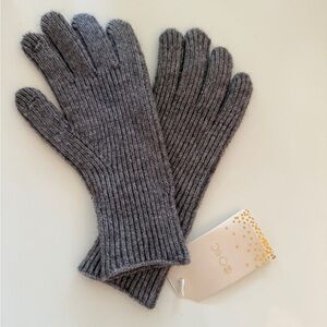 2CHIC  Gloves Charcoal Gray Ribbed Knit Gloves 100% Acrylic NWT